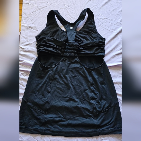 Lululemon tank - Picture 2 of 2